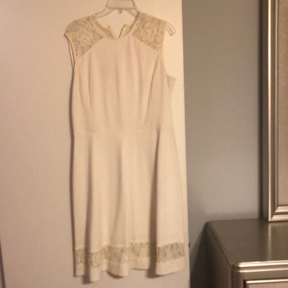 Anne Klein beautiful cream with lace dress.